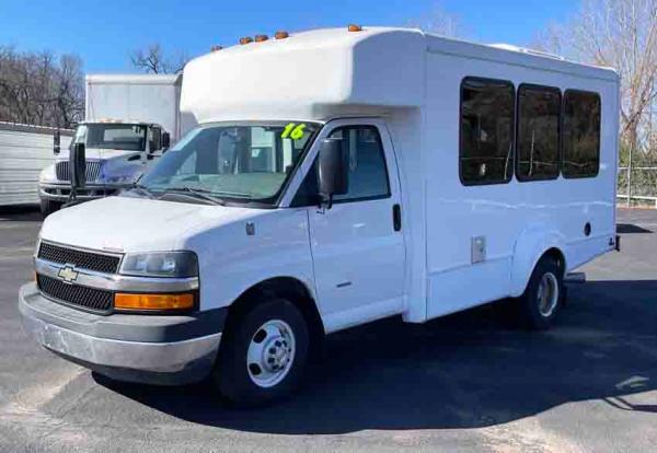 2016 CHEVROLET Handicap Shuttle Bus 6.6L DURAMAX  Diesel 59k miles